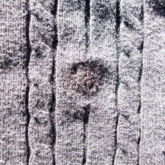 IZOD Turtleneck Ladies Womens Gray Cable Knit Fisherman Sweater Size Medium VGUC - Picture 5 of 14